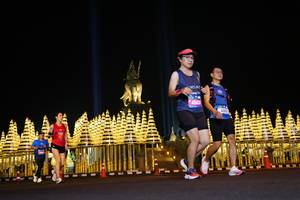 BIB: 4543, 4195
                            <button type="button" onclick="openModal(20987876)" class="btn btn-primary btn-sm float-right btn-popup" data-toggle="modal" data-target=".modal-high-quality">
                        <i class="fas fa-shopping-cart"></i> Add to Cart
                    </button>
                                            <button type="button" onclick="isThisMe(20987876, true)" class="btn btn-success btn-sm float-right btn-popup btn-isme hidden" data-toggle="tooltip" data-placement="bottom" title="นี่คือรูปของคุณใช่ไหม คลิกที่นี่เพื่อเอาเข้าอัลบั้ม">
                        <i class="fas fa-plus"></i> Add to album
                    </button>
                    <button type="button" onclick="isThisMe(20987876, false)" class="btn btn-warning btn-sm float-right btn-popup btn-isnotme hidden">
                        <i class="fas fa-ban"></i> Remove from album
                    </button>